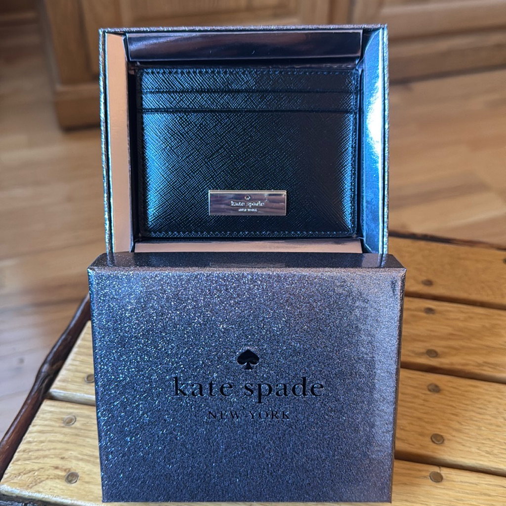 Kate Spade Saffiano Card Holder Nwt